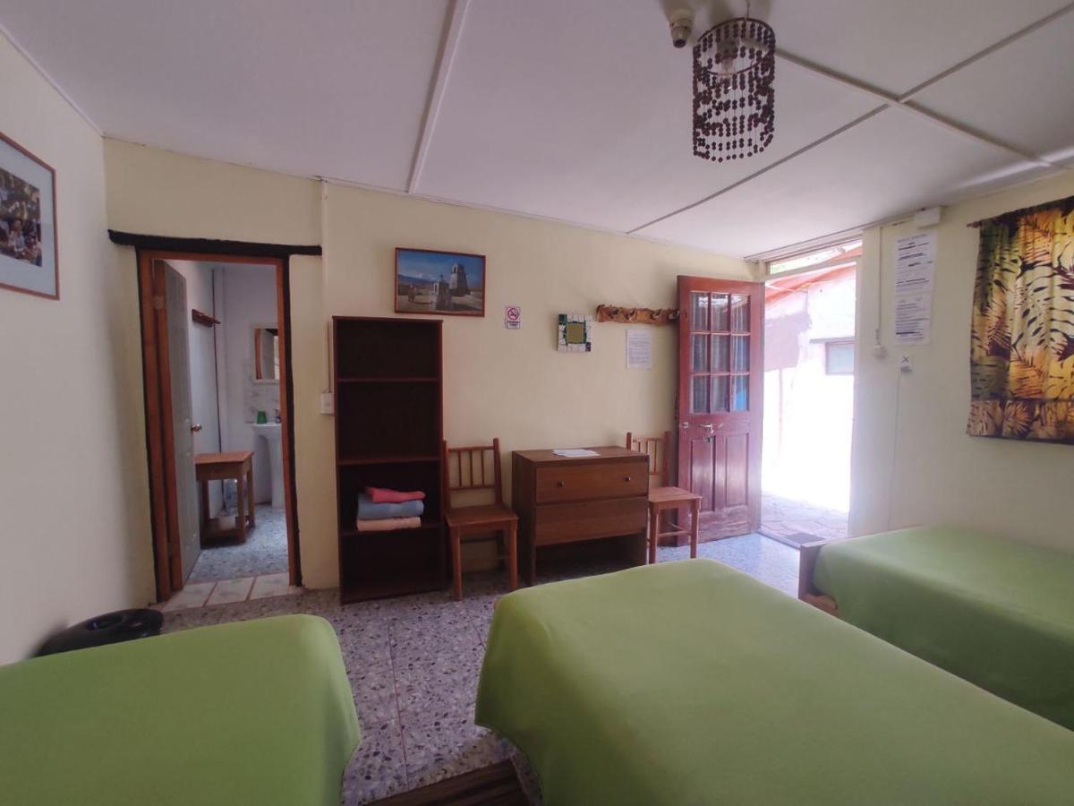 Hostal Sonchek San Pedro De Atacama Extérieur photo