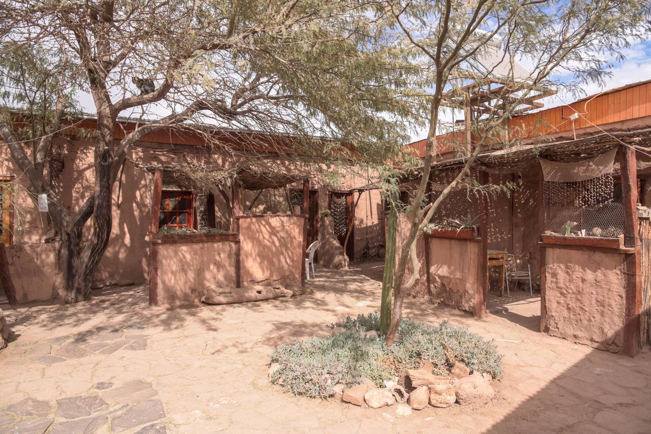 Hostal Sonchek San Pedro De Atacama Extérieur photo